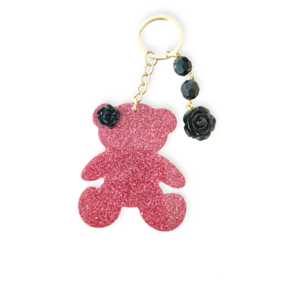 Μπρελόκ αρκουδάκι σε χρώμα γκλίτερ τριανταφυλλί. Χειροποίητο μπρελόκ  από υγρό γυαλί με σχέδιο αρκουδάκι , μαυρό τριαντάφυλλο και χάντρες για τα κλειδιά ή την τσάντα σας